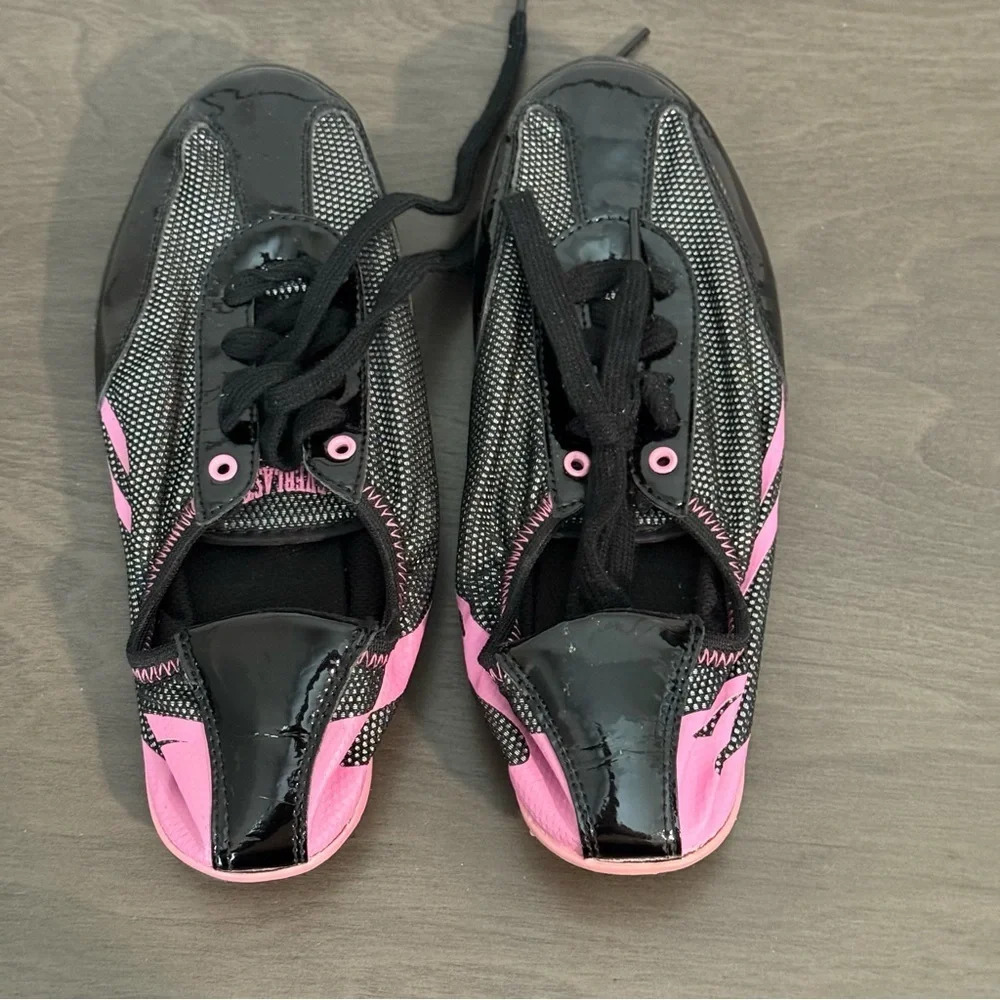 Everlast Sport Women's Stylish Black and Pink Athletic Sneakers Size 9